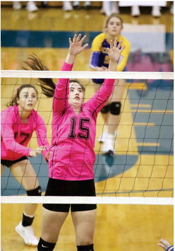 Pretty-In-Pink Spartans Spear Warriors 3-To-1 Pretty-In-Pink Spartans Spear Warriors 3-To-1