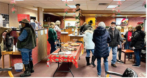 THE CHRISTMAS STROLL held Thursday, …. THE CHRISTMAS STROLL held Thursday, ….