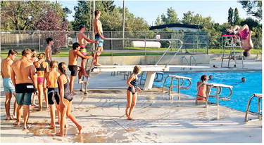 SPARTAN BOOSTER CLUB’S kick-off pool ….
