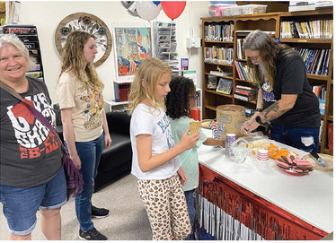 DANIELS COUNTY LIBRARY’S Ice Cream ….